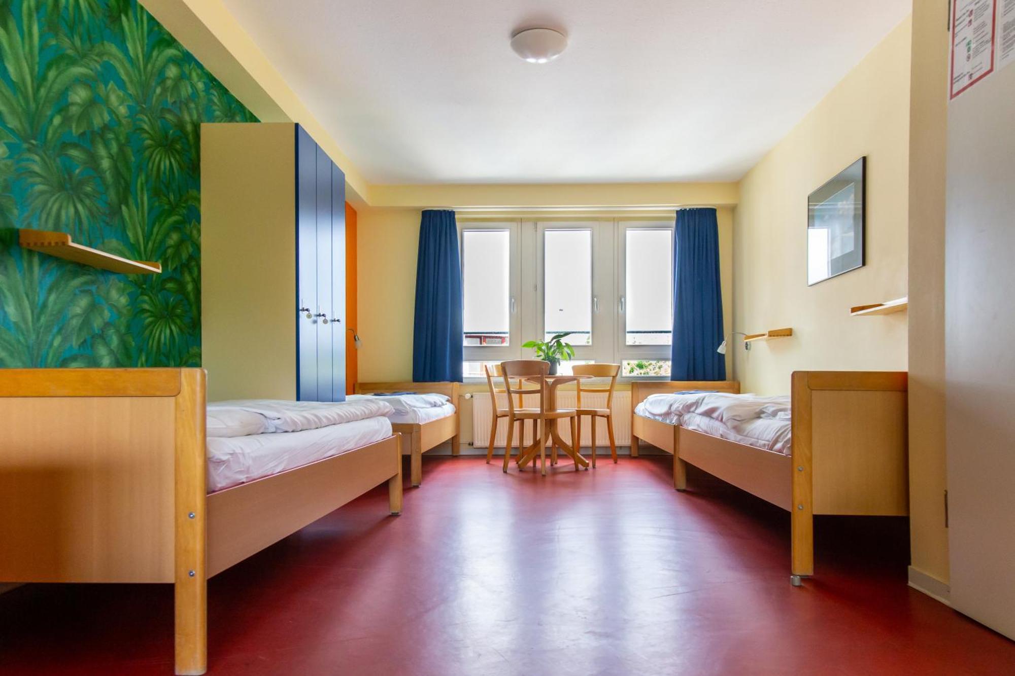 Mixed Dormitory Room